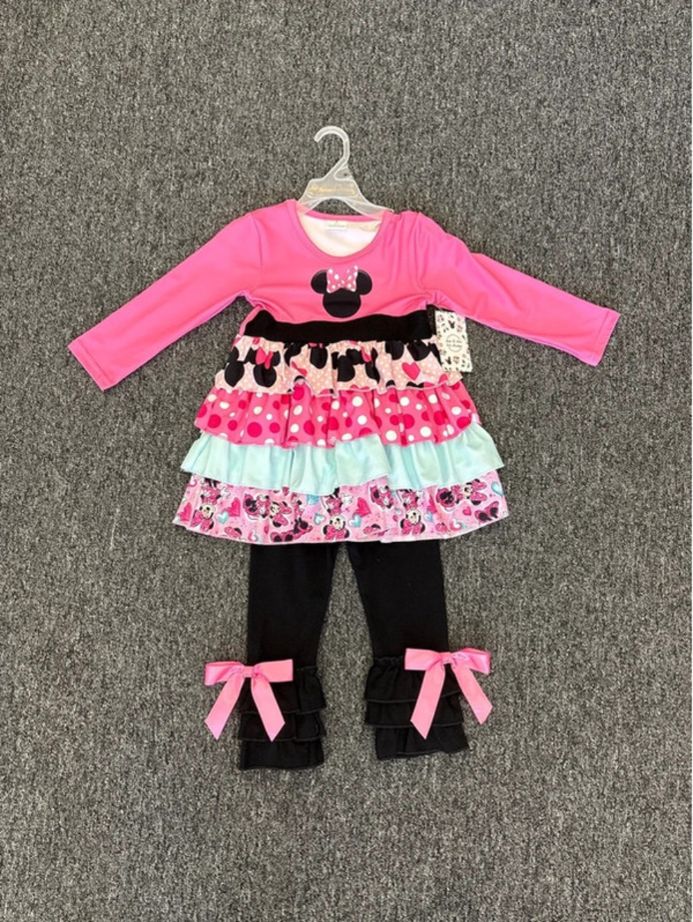 NWT Minnie Girlw Set size 6 7